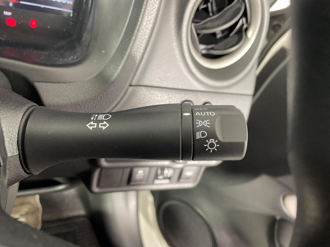 Photo '28' of Nissan Note