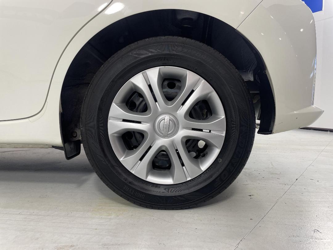 Photo '11' of Nissan Note