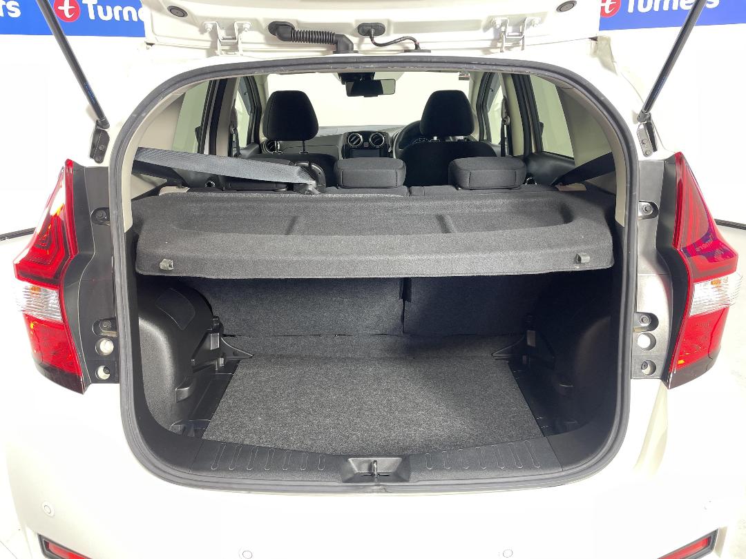 Photo '14' of Nissan Note