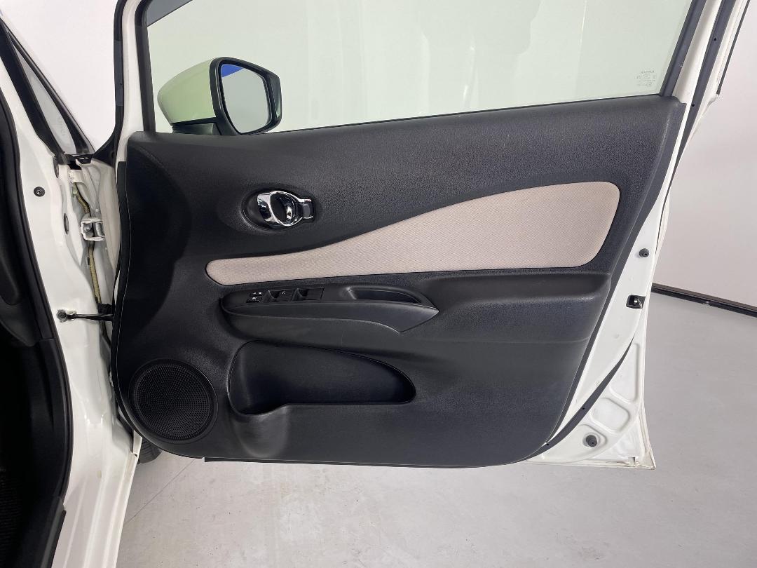 Photo '15' of Nissan Note