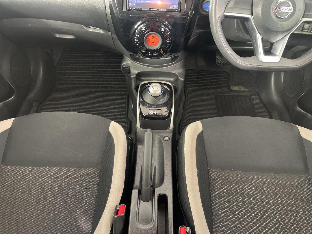 Photo '18' of Nissan Note