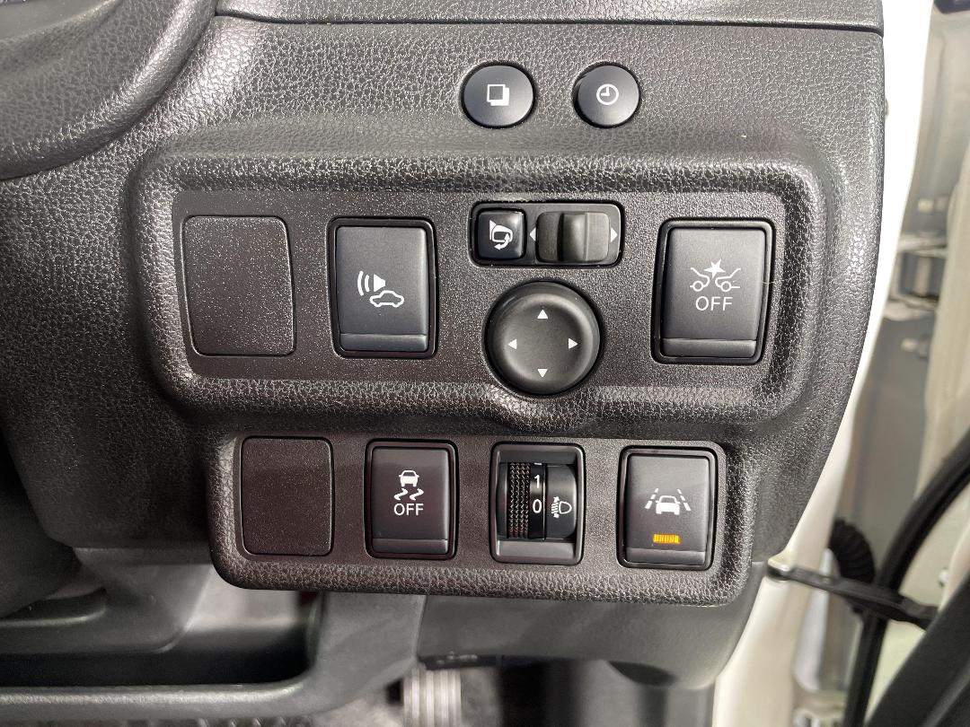 Photo '23' of Nissan Note