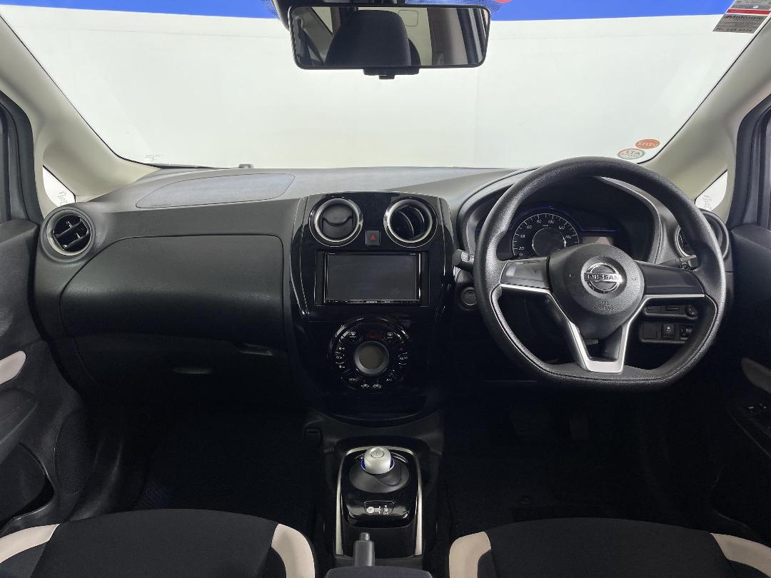 Photo '17' of Nissan Note