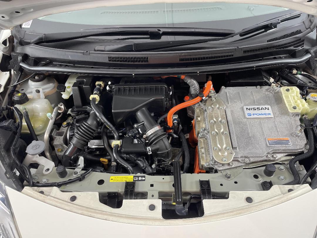 Photo '13' of Nissan Note