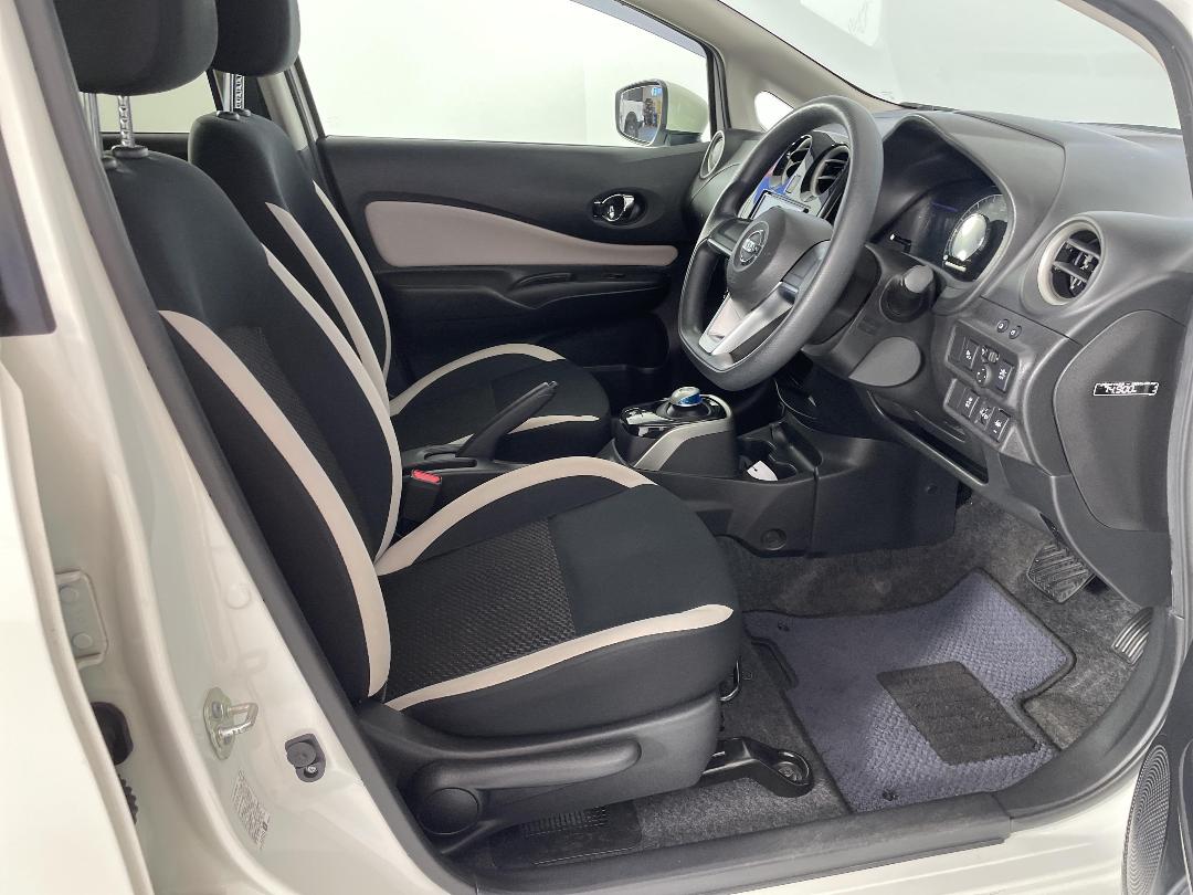 Photo '16' of Nissan Note