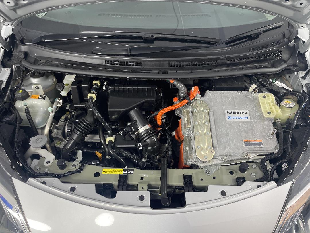 Photo '13' of Nissan Note