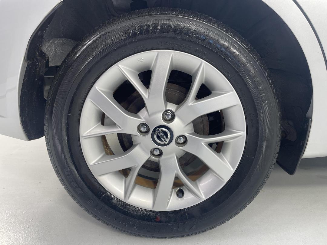 Photo '12' of Nissan Note