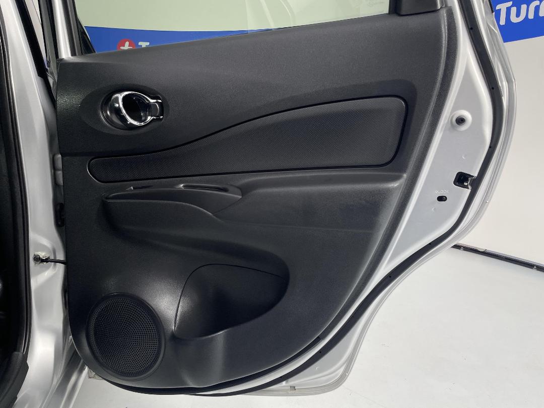 Photo '19' of Nissan Note