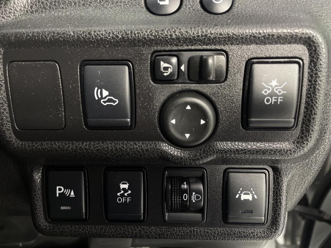 Photo '23' of Nissan Note