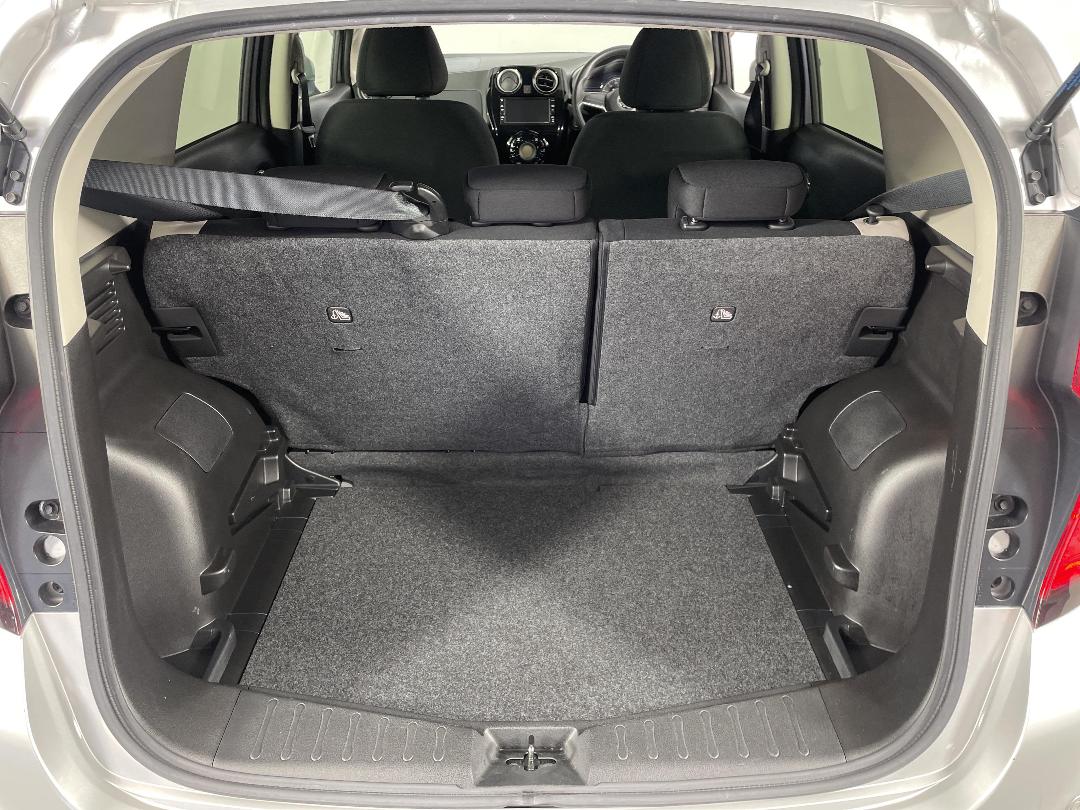 Photo '14' of Nissan Note Photo '14' of Nissan Note