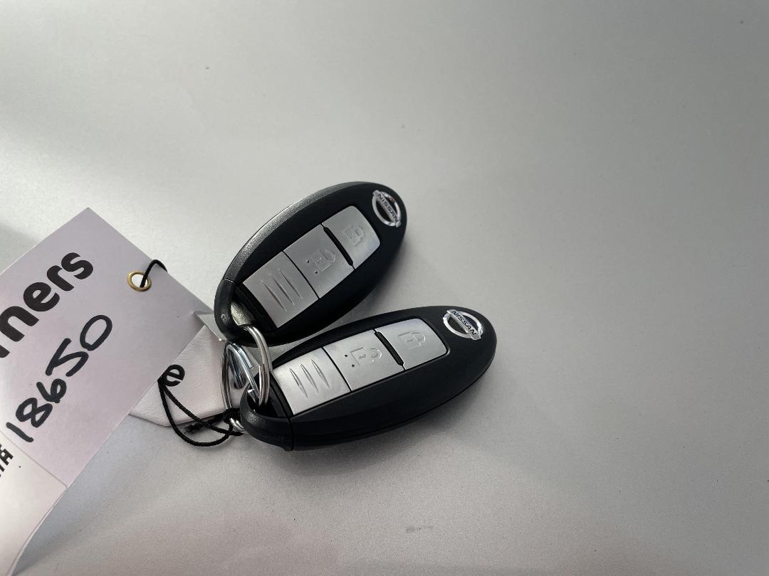 Photo '22' of Nissan Note Photo '22' of Nissan Note