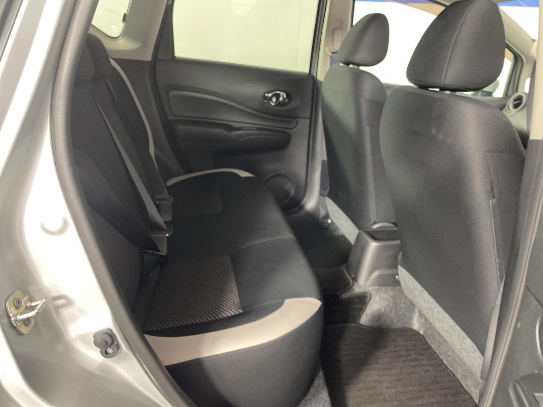 Photo '20' of Nissan Note Photo '20' of Nissan Note