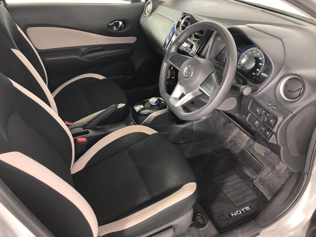 Photo '16' of Nissan Note