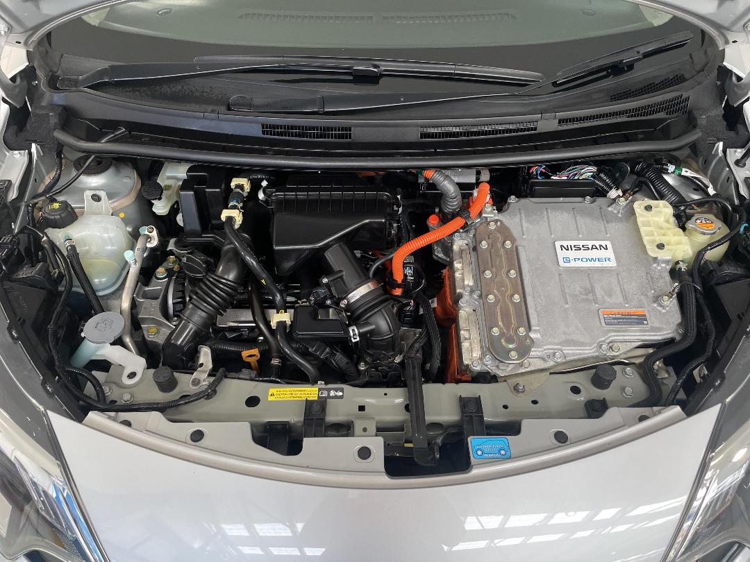 Photo '13' of Nissan Note