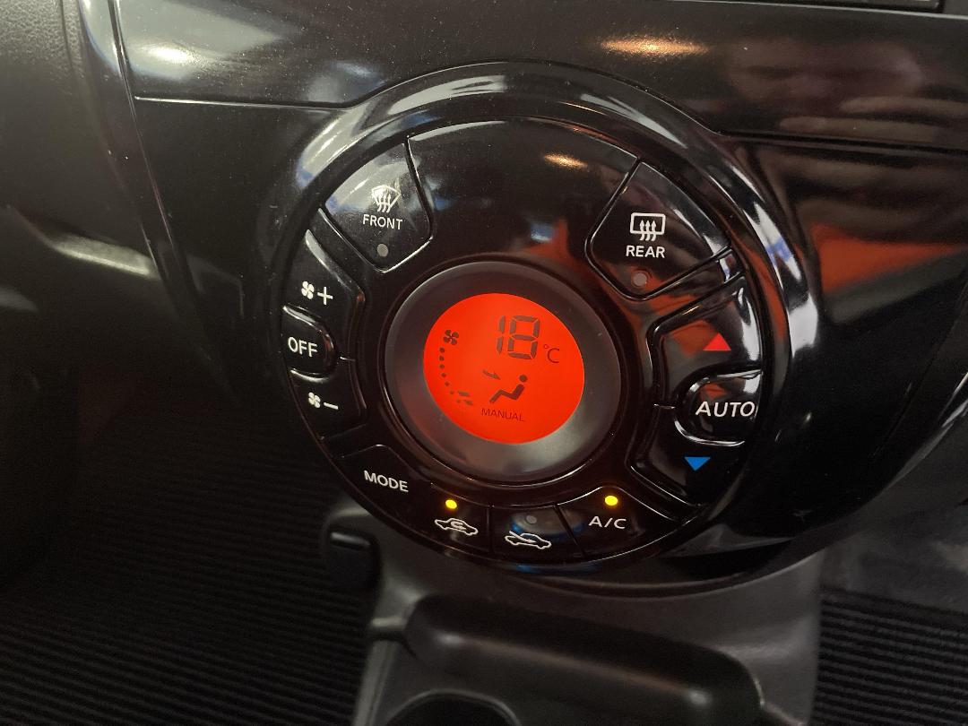 Photo '28' of Nissan Note