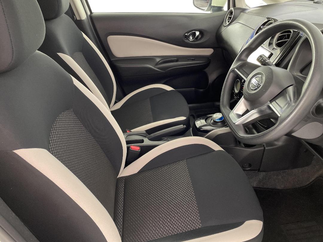 Photo '16' of Nissan Note Photo '16' of Nissan Note