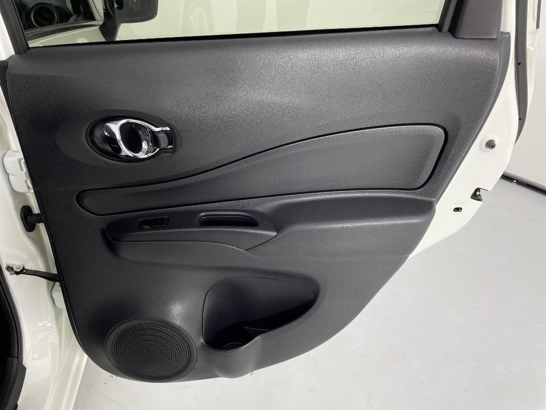 Photo '19' of Nissan Note Photo '19' of Nissan Note