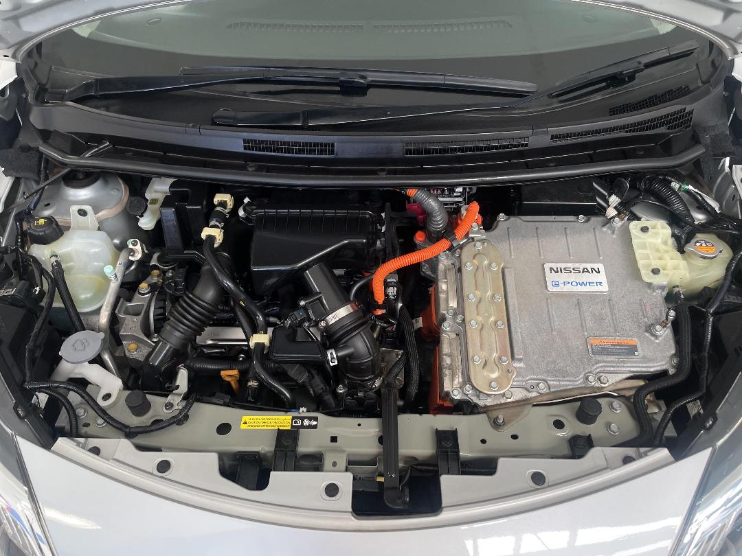 Photo '13' of Nissan Note