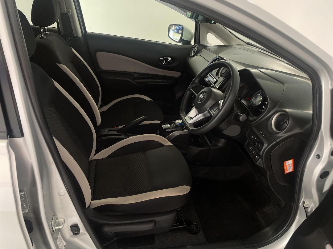 Photo '16' of Nissan Note