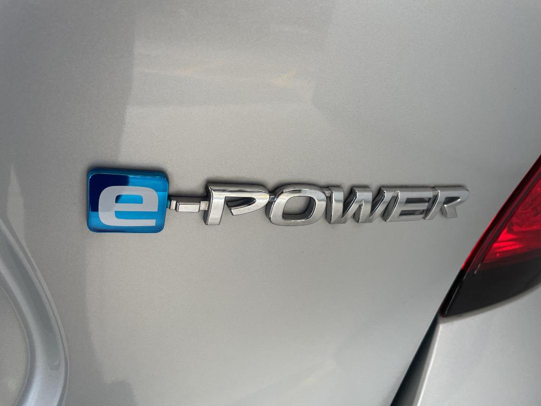 Photo '33' of Nissan Note