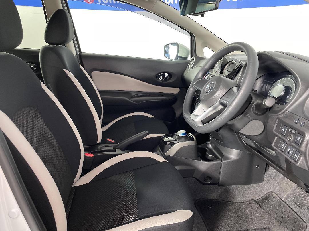 Photo '16' of Nissan Note