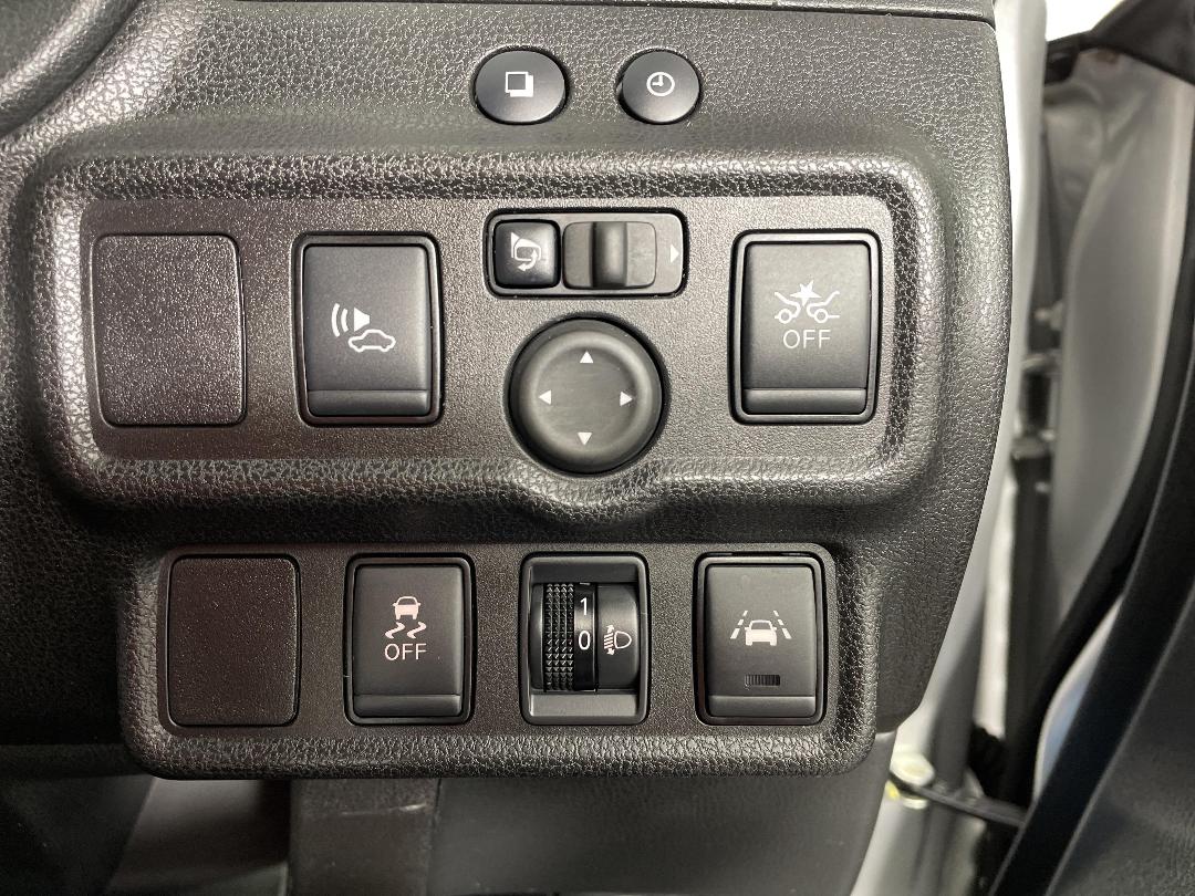 Photo '27' of Nissan Note