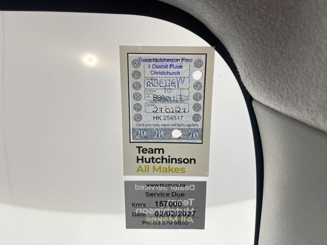 Photo '25' of Nissan NV200 Photo '25' of Nissan NV200