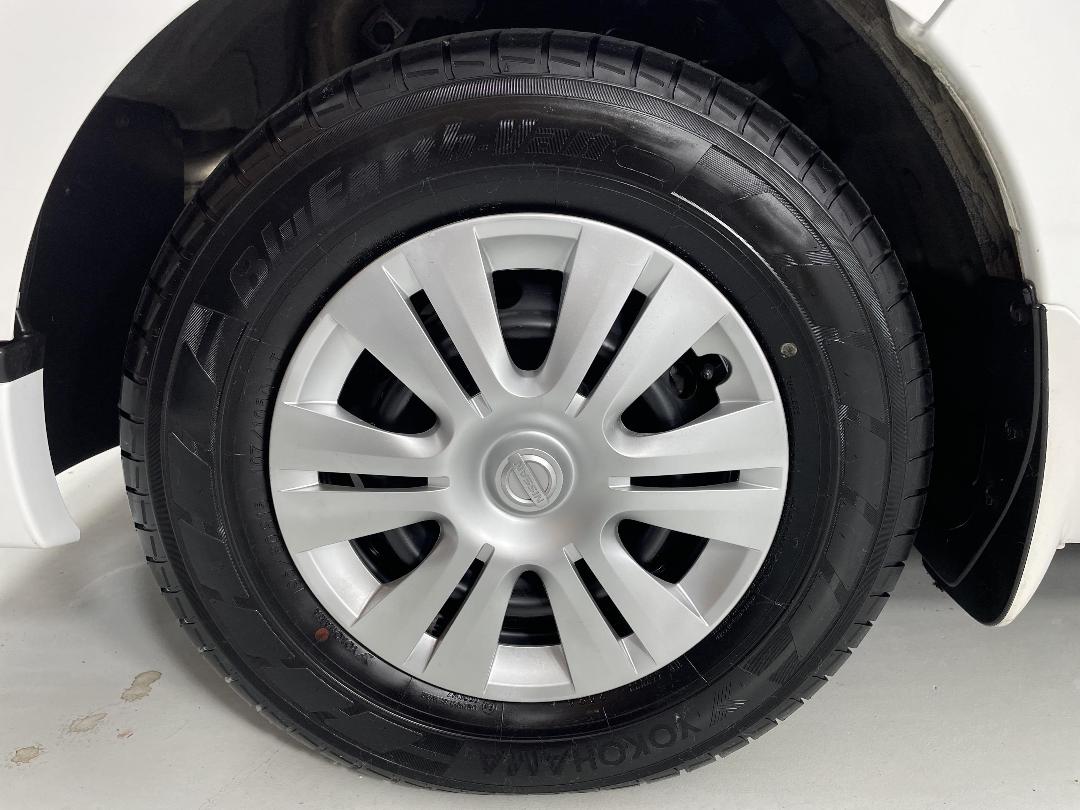 Photo '10' of Nissan NV350 Photo '10' of Nissan NV350