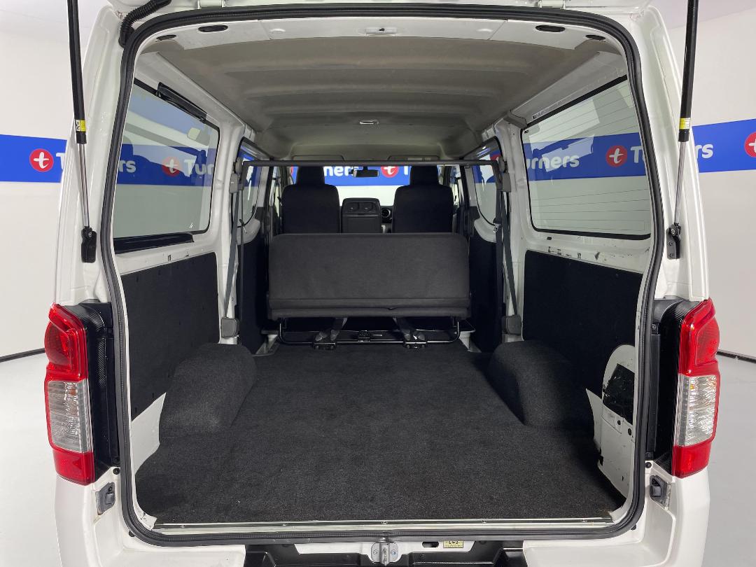 Photo '14' of Nissan NV350 Photo '14' of Nissan NV350