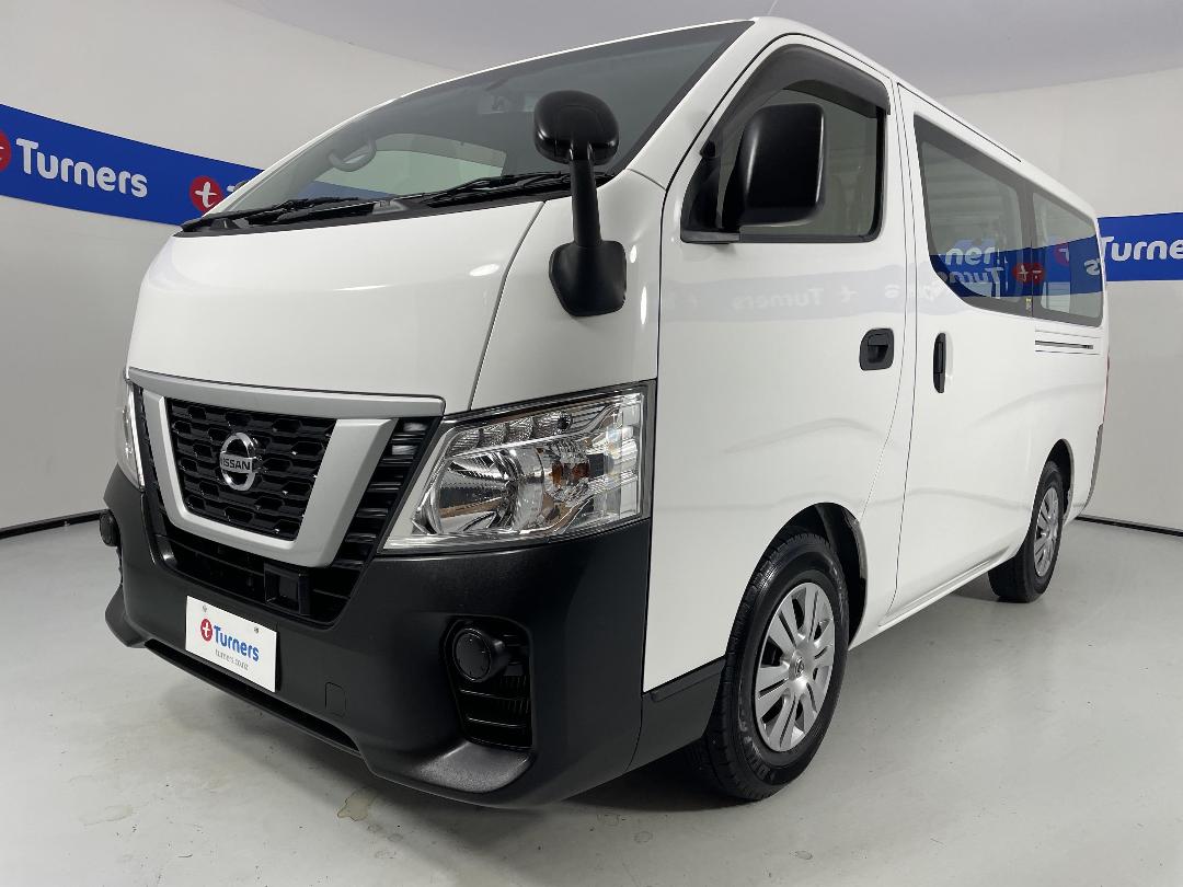 Photo '4' of Nissan NV350