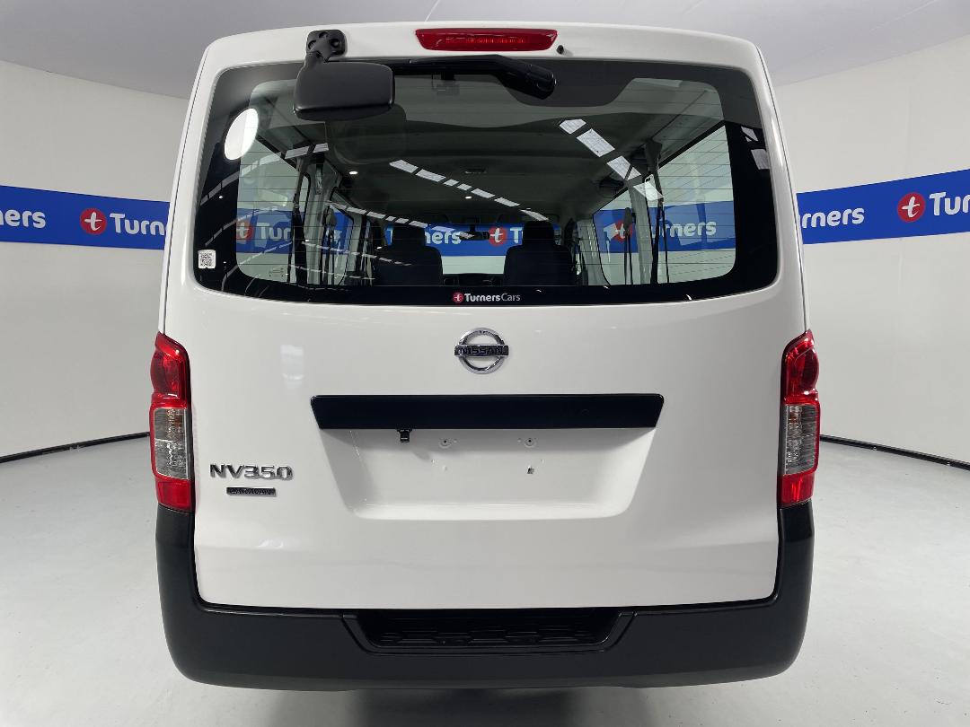 Photo '6' of Nissan NV350