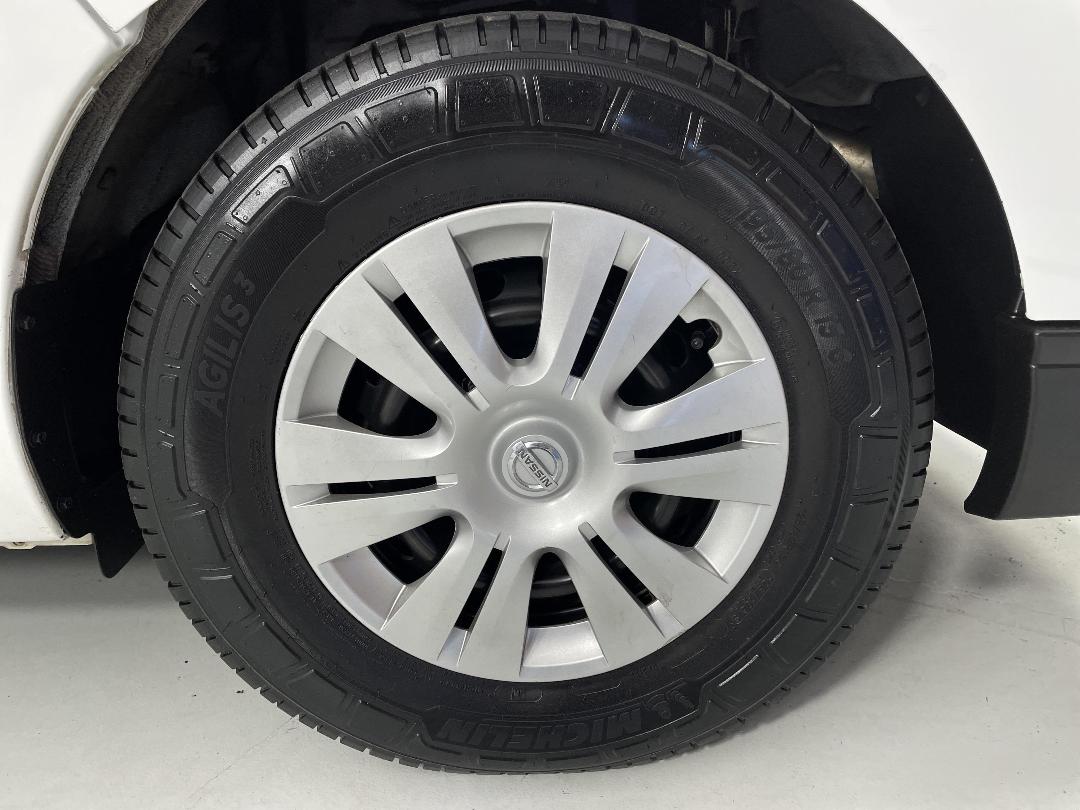 Photo '9' of Nissan NV350 Photo '9' of Nissan NV350