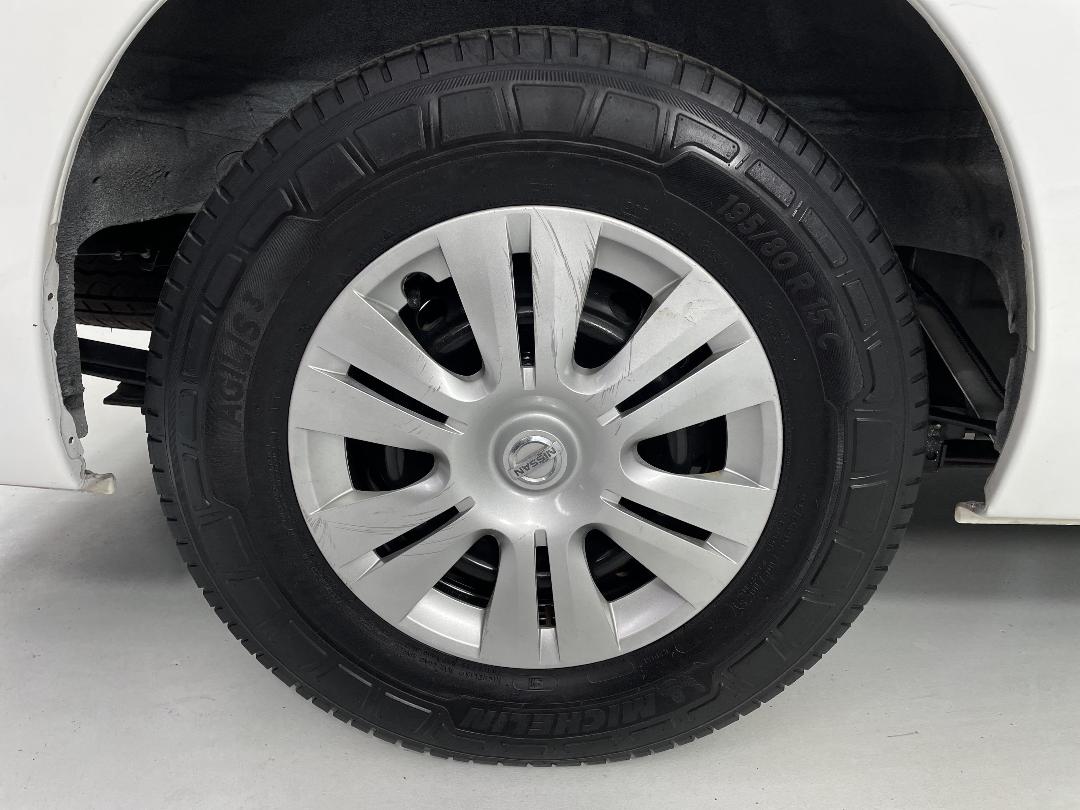 Photo '12' of Nissan NV350 Photo '12' of Nissan NV350