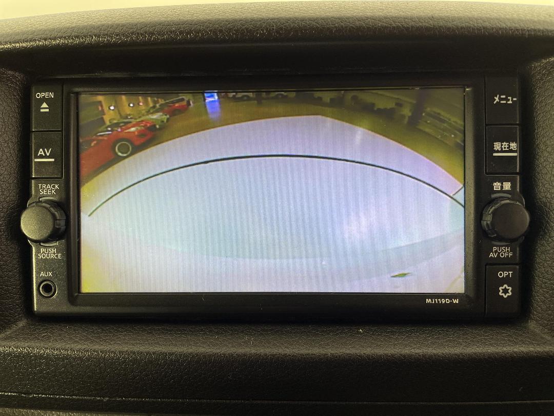 Photo '23' of Nissan NV350 Photo '23' of Nissan NV350