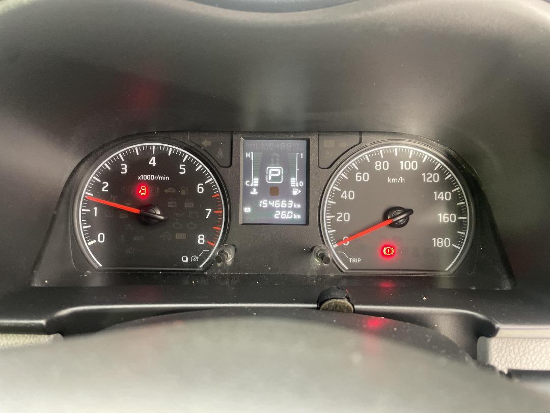 Photo '21' of Nissan NV350