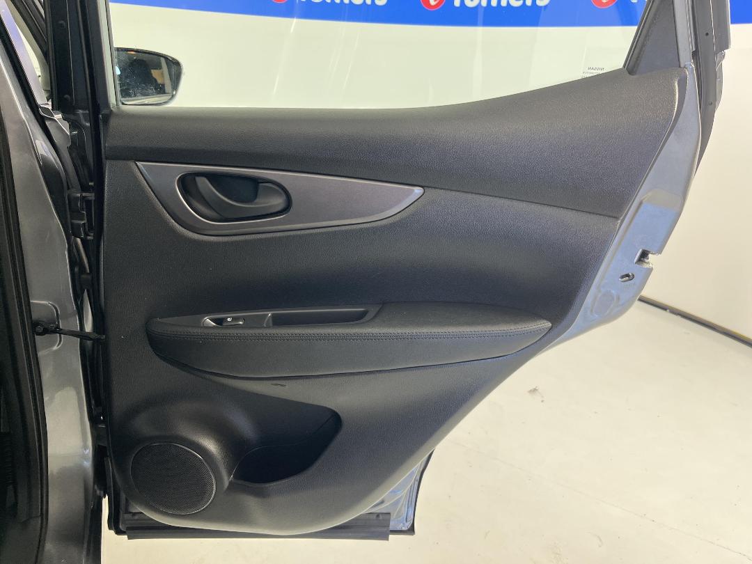 Photo '19' of Nissan Qashqai