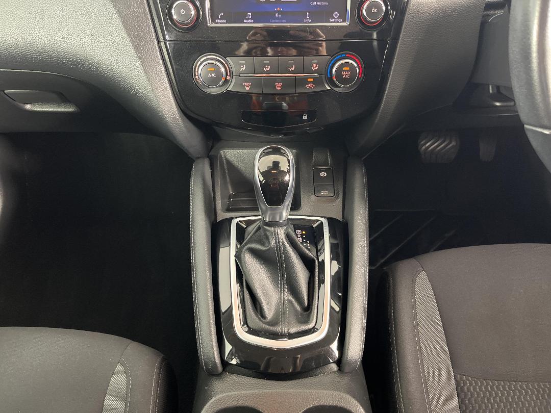 Photo '18' of Nissan Qashqai