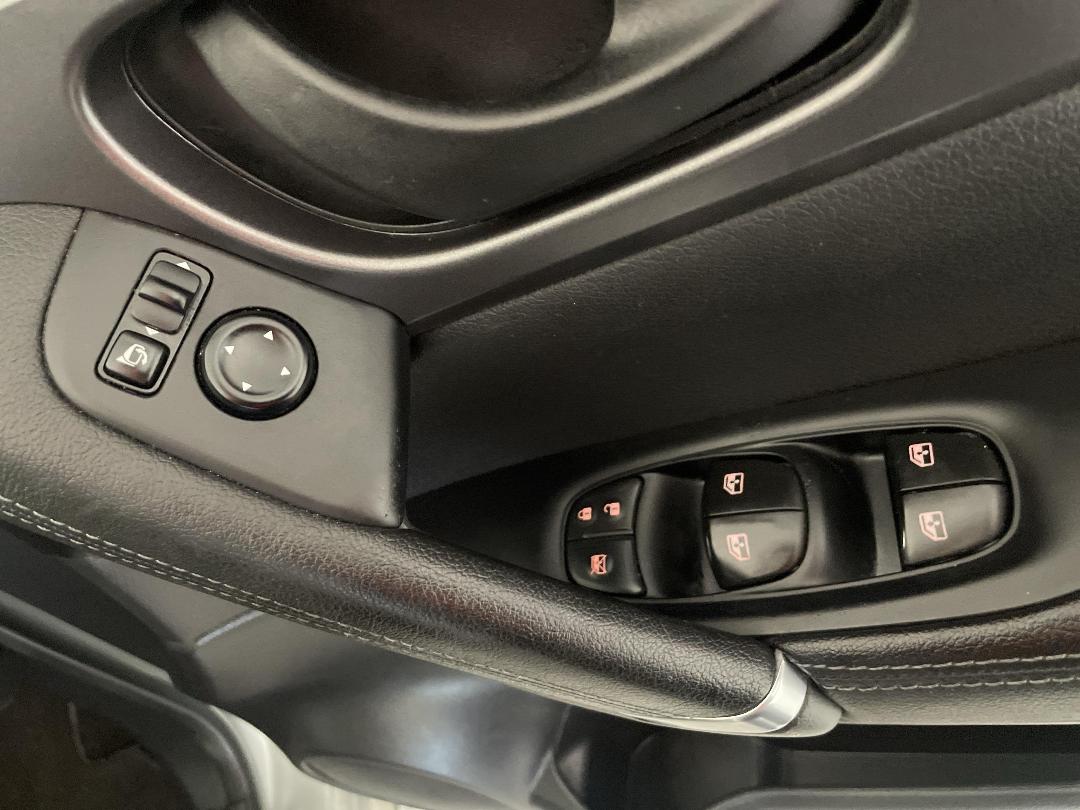 Photo '23' of Nissan Qashqai Photo '23' of Nissan Qashqai