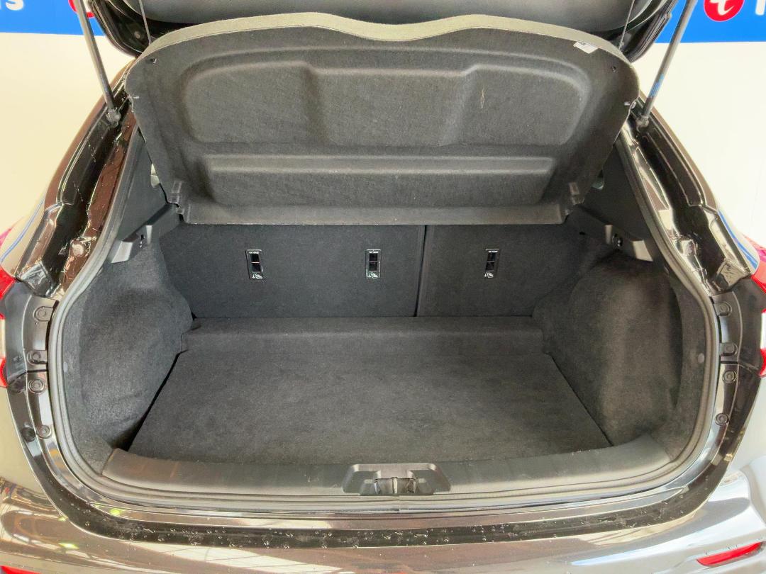 Photo '14' of Nissan Qashqai