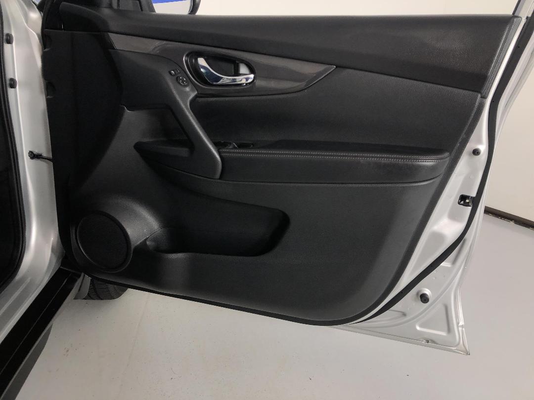 Photo '15' of Nissan X-Trail Photo '15' of Nissan X-Trail