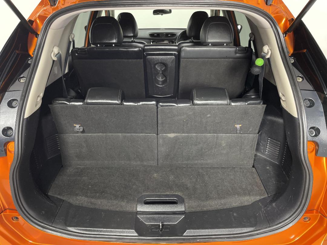 Photo '14' of Nissan X-Trail Photo '14' of Nissan X-Trail