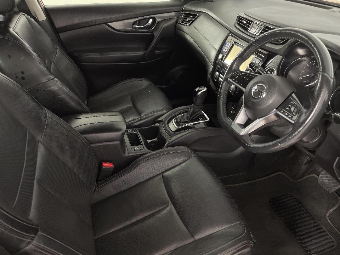 Photo '16' of Nissan X-Trail Photo '16' of Nissan X-Trail