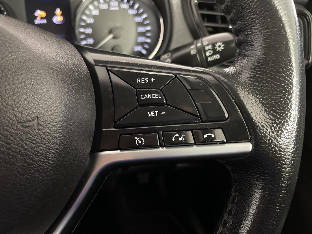 Photo '25' of Nissan X-Trail Photo '25' of Nissan X-Trail