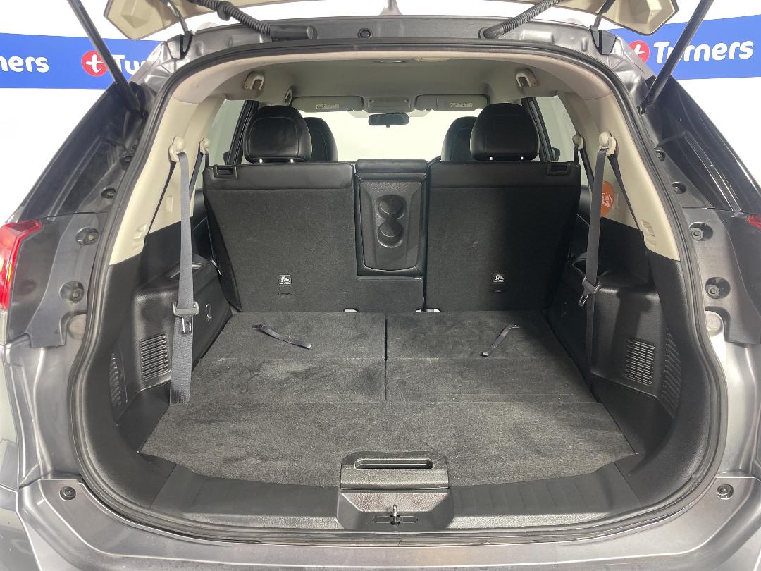 Photo '14' of Nissan X-Trail