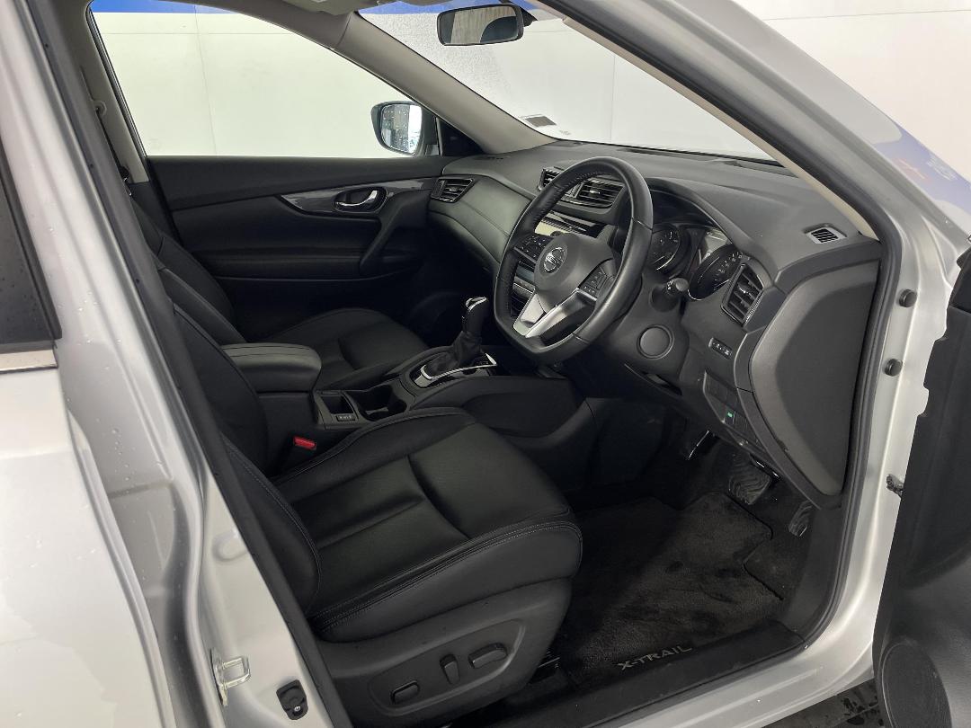 Photo '16' of Nissan X-Trail