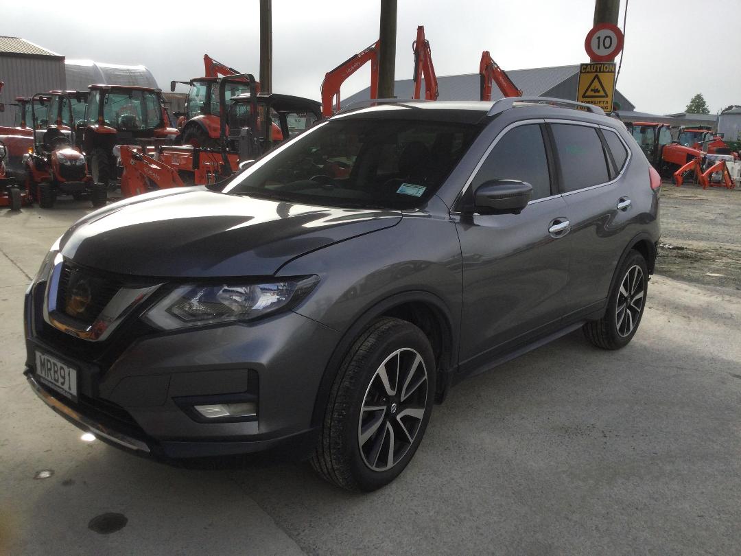 Photo '3' of Nissan X-Trail ST-L Photo '3' of Nissan X-Trail ST-L