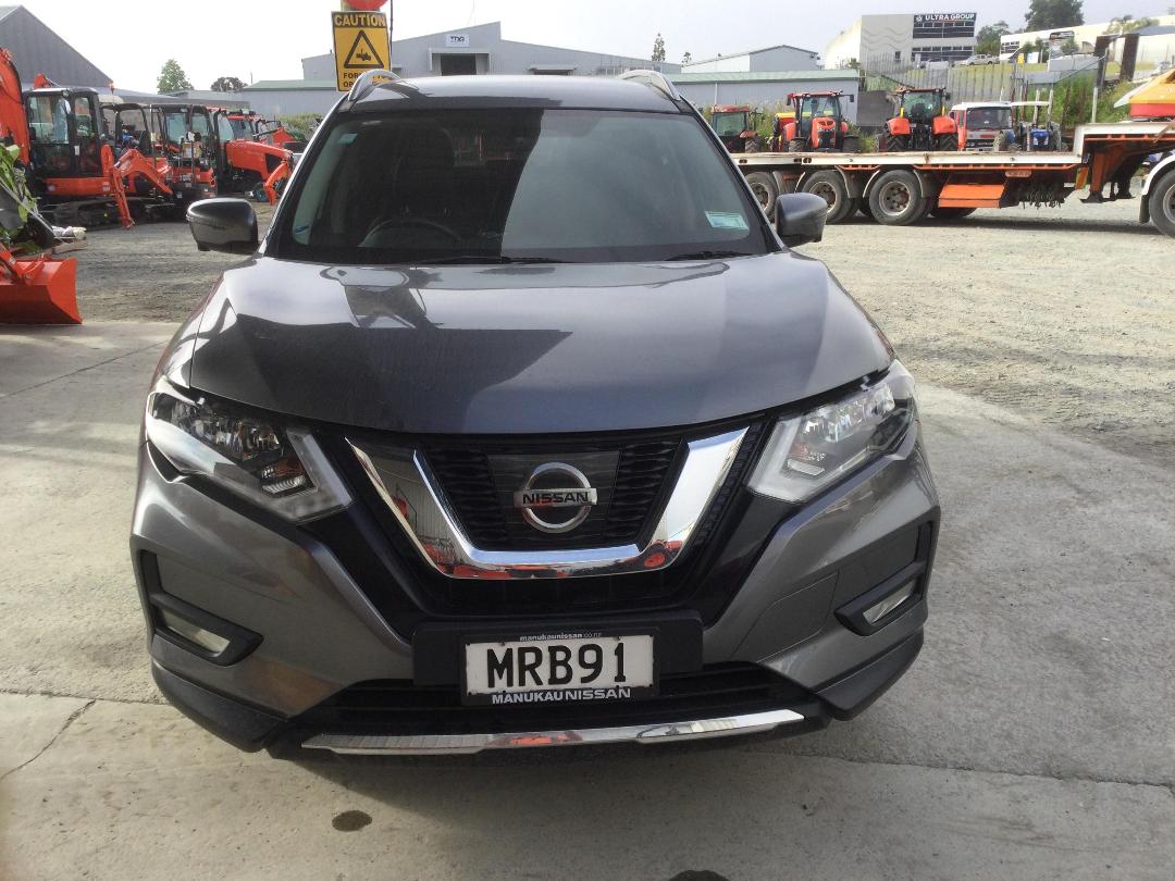 Photo '2' of Nissan X-Trail ST-L Photo '2' of Nissan X-Trail ST-L