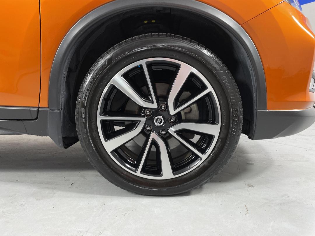 Photo '9' of Nissan X-Trail