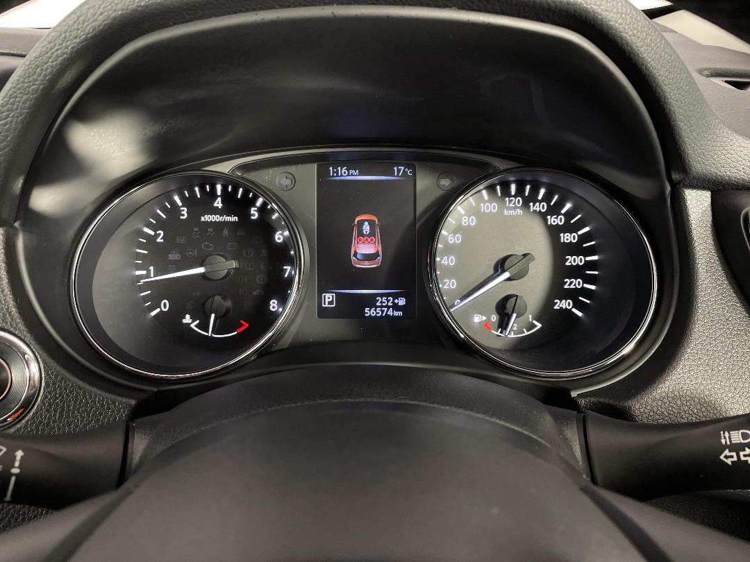 Photo '21' of Nissan X-Trail