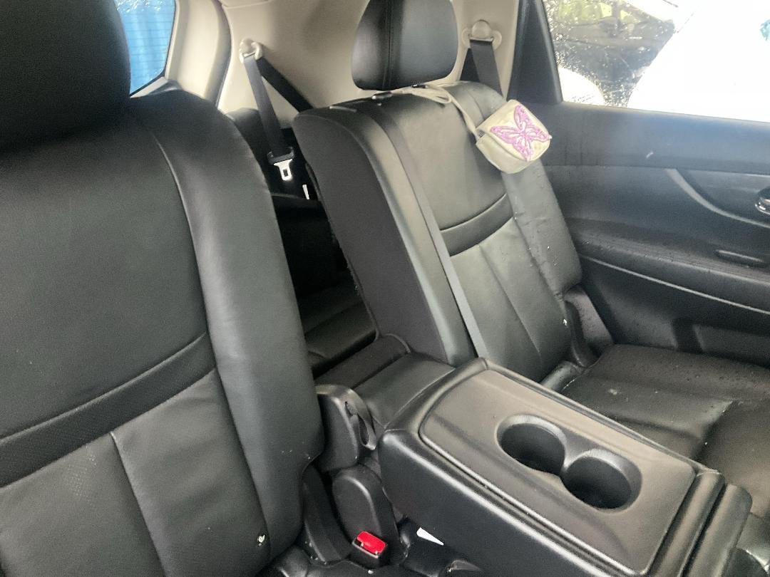 Photo '13' of Nissan X-Trail ST-L